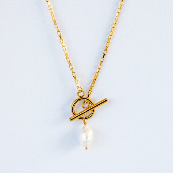 Waterproof Gold Toggle Necklace Baroque Pearl non-tarnish Gold Chain Necklace - Picture 5 of 14